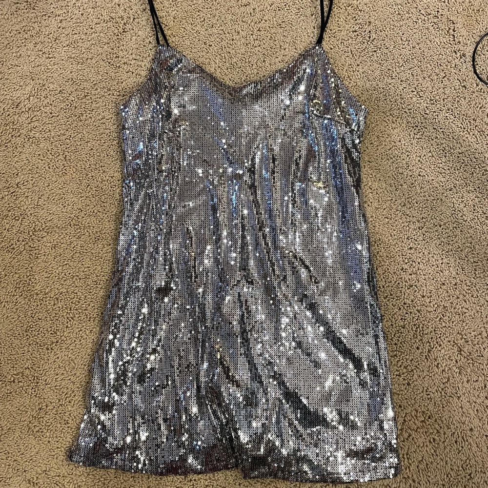 Sequin mini dress✨